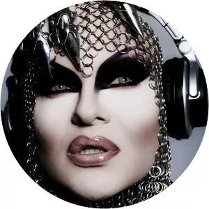 Nina Flowers