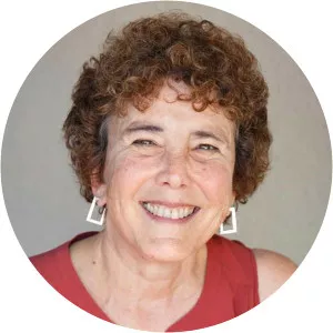 Nina Flyer - Musician