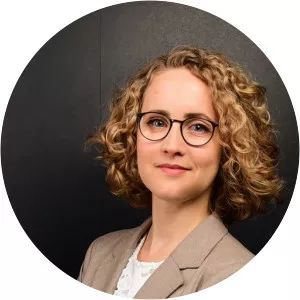 Nina Henning - Author