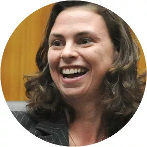 Nina Horaczek - Author