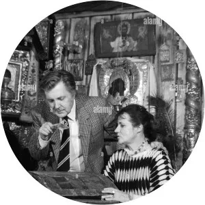 Nina Vinogradova-Benois - Ilya Glazunov's ex-wife