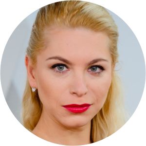 nina zaluska bonda photograph