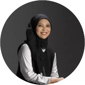 Ninit Yunita - Author