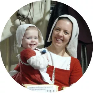 Ninya Mikhaila photograph