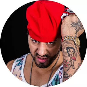 NIPO - Zoe Saldana's brother