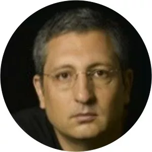 Nir Hefez