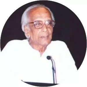 Nirendranath Chakravarty - Poet