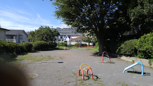 Nishiterao Kaburaya Daini Park