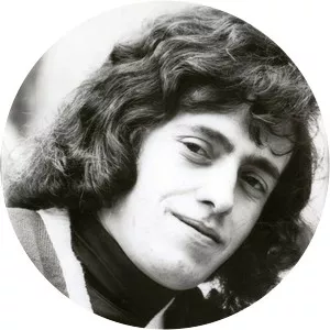 ניסים סרוסי - Singer