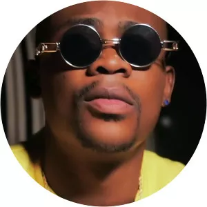 NIX OZAY - Musical artist