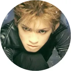 Niy - Musical artist