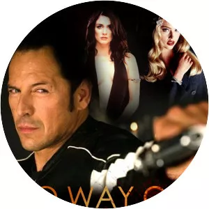 No Way Out (Sin Salida) - 2015 ‧ Drama/Action ‧ 1h 23m