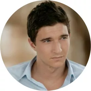 Noah Mayer photograph