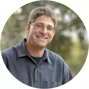 Noah Rosenberg photograph