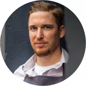 Noah Sandoval - Chef