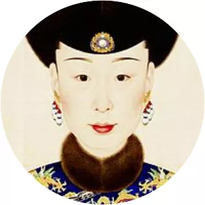 Noble Consort Ying - Qianlong Emperor's wife
