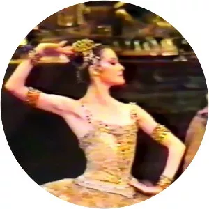 Noella Pontois - Ballet dancer