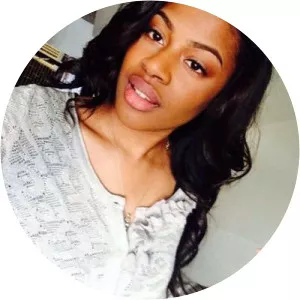 Noémie Lorzema - Singer