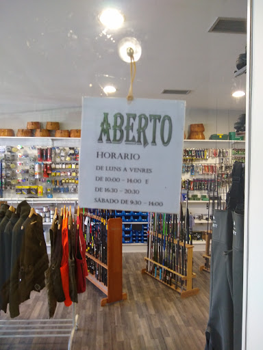 Nogareda Caza E Pesca - Fishing store in Sigueiro, Spain
