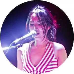 Noire Lee - Musical artist