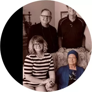 Nola Warren - Marcos Witt's sister