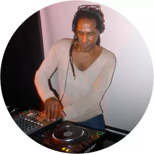 Norris Windross - Musical artist