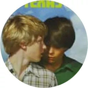 North Sea Texas - 2011 ‧ Drama/Family ‧ 1h 56m