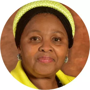 Nosiviwe Mapisa-Nqakula