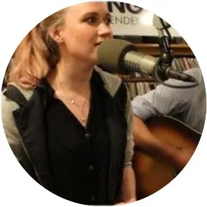 Notelle - Musical artist