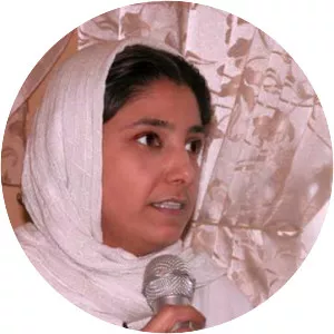 Noushin Ahmadi Khorasani