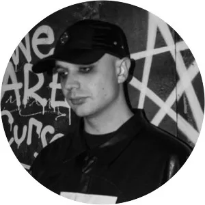 Nova Cheq - Musical artist