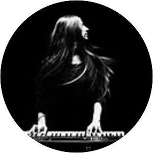 NOVI - Musical group