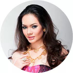 Novia Indriani Mamuaja