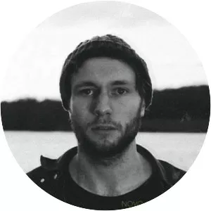 Novo Amor - Welsh multi-instrumentalist