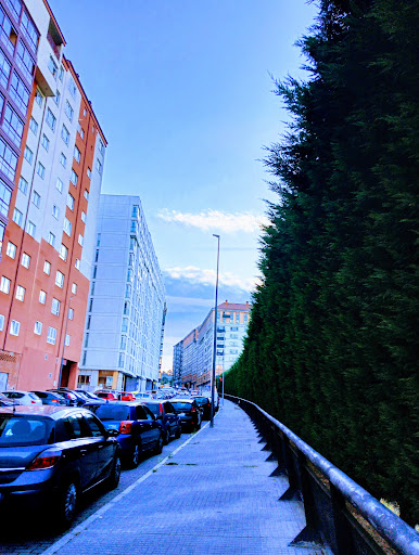 Novo Mesoiro, f/38 - Bus stop in Spain