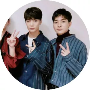 NU'EST
