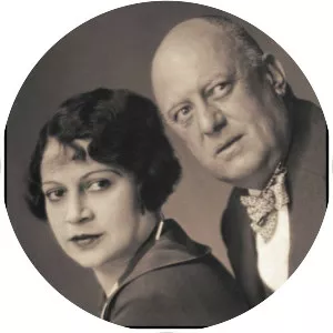 Nuit Ma Ahathoor Hecate Sappho . . .