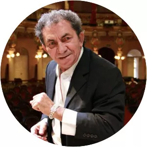 Nunes Filho - Musical artist