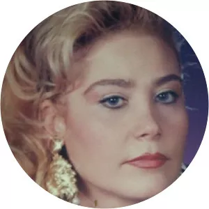 Nur Kartal (Nur Azak Kartal) photograph