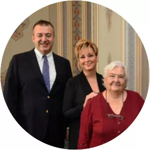 Nurhan Atasoy - Turkish art historian