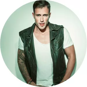 nuria swan pablo kopanos - Musical artist