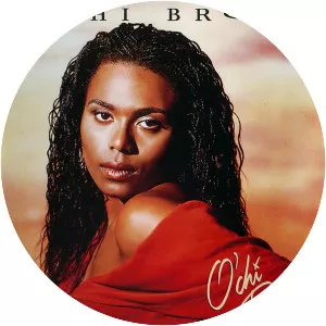 O'Chi Brown - Singer