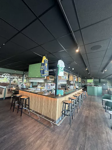 O'Learys Racehall Tumba