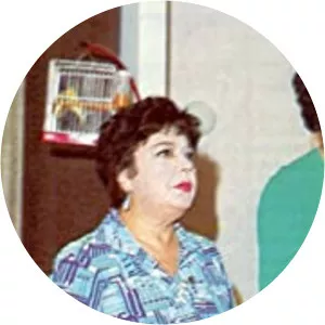 O theios mas o MimisSince 1984 - Television series