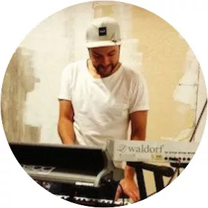 Obalski - Musical artist