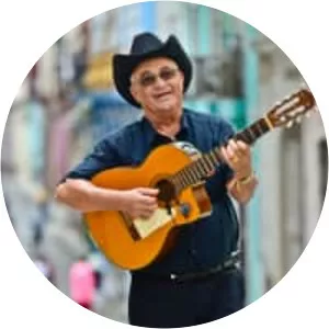 Ochoa - Musical artist