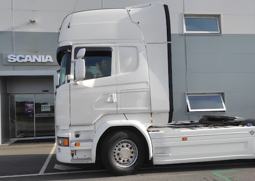 Octopus Transportes - Transportation escort service in Portugal