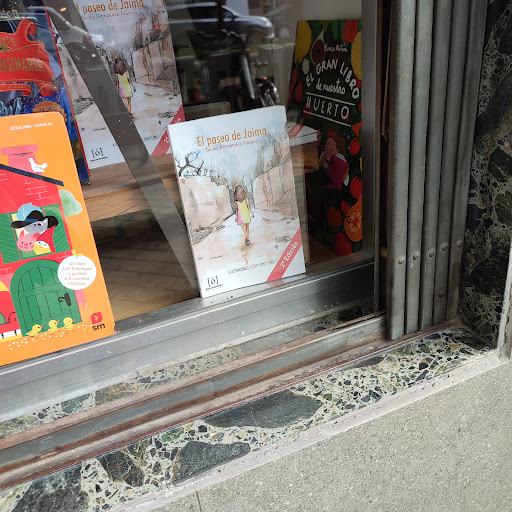 ODISEA Espacio Cultural - Libros, papel y tinta - Book store in Madrid, Spain