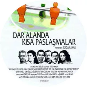 Offside (Dar Alanda Kısa Paslaşmalar)