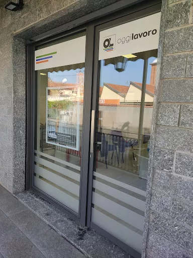 OGGI LAVORO SPA - AGENZIA DI CIRIE' - Employment agency in Cirie, Italy